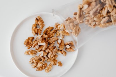 ヘルシーな間食って？仕事の合間に食べたい体に良いおやつ4選 | ライフ