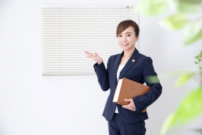 派遣社員の「同一労働同一賃金」とは?目的やメリットをわかりやすく解説 | ワーク