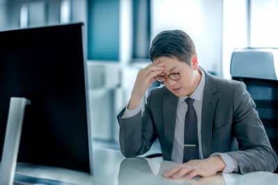 「燃え尽き症候群」とは？症状・原因・対処法を徹底解説【セルフチェック付き】 | ライフ