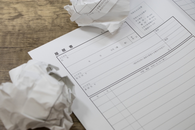 派遣切りされた場合の履歴書の書き方は？不利にならない記載例と注意点を徹底解説 | 派遣の基礎知識